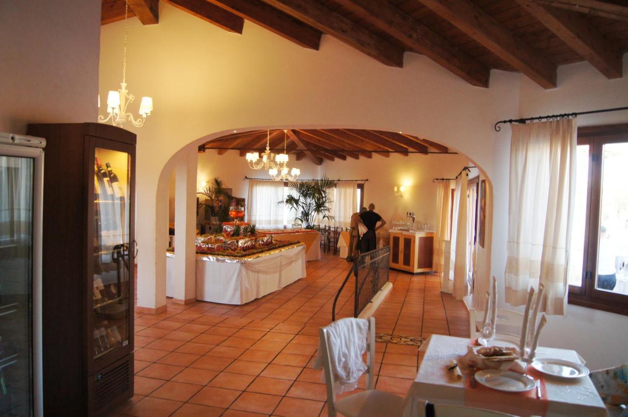Hotel Borgo Dei Pescatori Aglientu Zewnętrze zdjęcie
