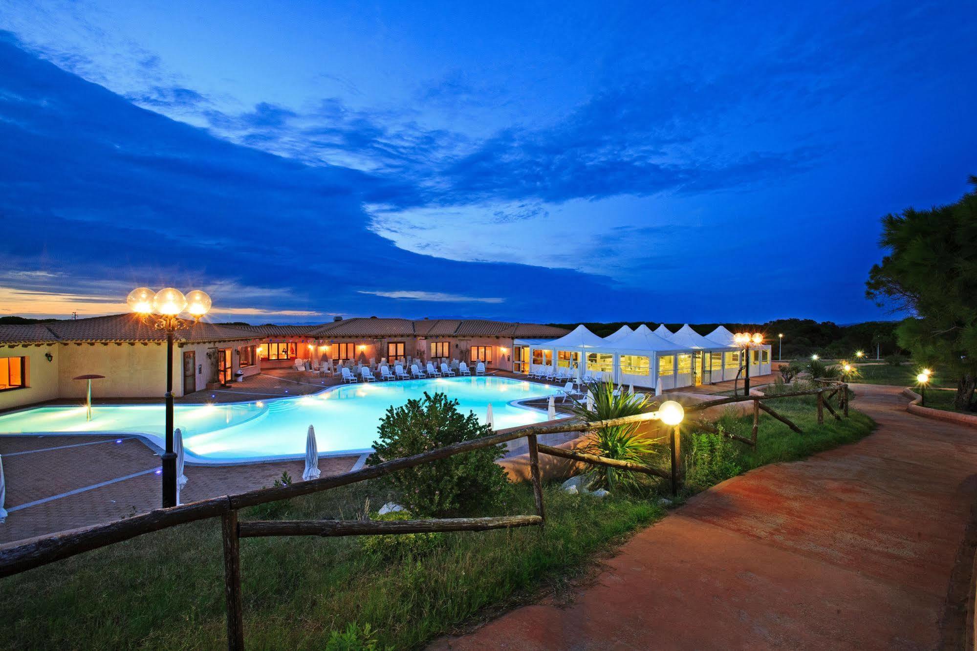 Hotel Borgo Dei Pescatori Aglientu Zewnętrze zdjęcie