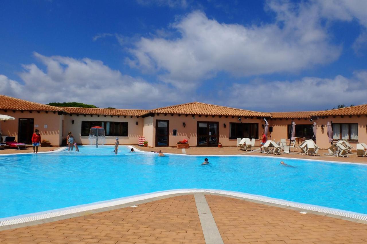Hotel Borgo Dei Pescatori Aglientu Zewnętrze zdjęcie